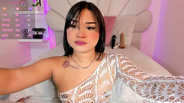 Snapshot of Danielaangelina chatting on June 1, 2026, 6:24 am Danielaangelina online show from June 1, 2026, 6:24 am