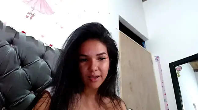 tezza smith online show from February 15, 2025, 7:27 am