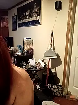 Snapshot of CutiepieMandii143 chatting on December 18, 2025, 9:36 am CutiepieMandii143 online show from December 18, 2025, 9:36 am