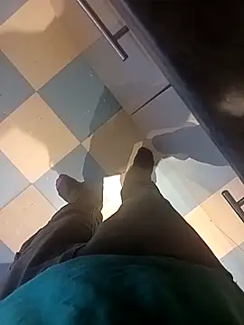 Dam70 online show from October 7, 2025, 3:24 pm