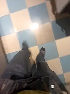 Dam70 online show from September 17, 2025, 4:58 am