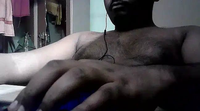 Snapshot of lucky___2 chatting on February 4, 2025, 3:15 pm lucky 2 online show from February 4, 2025, 3:15 pm