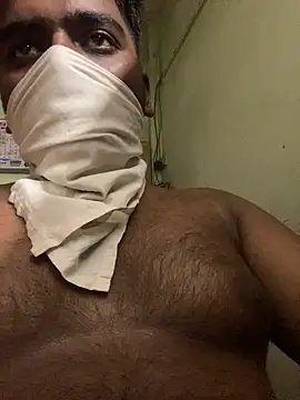 Snapshot of lucky___2 chatting on February 28, 2025, 3:15 pm lucky 2 online show from February 28, 2025, 3:15 pm