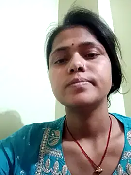 Snapshot of Miss_triha chatting on March 2, 2025, 11:28 pm Miss triha online show from March 2, 2025, 11:28 pm