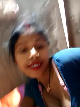 Snapshot of Miss_triha chatting on March 15, 2025, 5:52 am Miss triha online show from March 15, 2025, 5:52 am