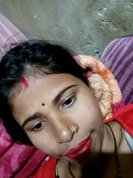 Snapshot of Miss_triha chatting on February 25, 2025, 6:03 am Miss triha online show from February 25, 2025, 6:03 am