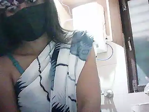 Snapshot of Rubi-Ji chatting on March 15, 2025, 1:19 am Rubi-Ji online show from March 15, 2025, 1:19 am