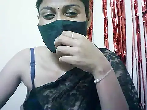 Snapshot of Rubi-Ji chatting on March 18, 2025, 1:24 am Rubi-Ji online show from March 18, 2025, 1:24 am