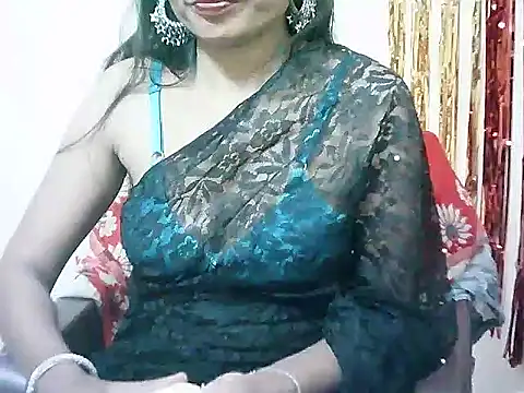Snapshot of Rubi-Ji chatting on March 23, 2025, 12:04 am Rubi-Ji online show from March 23, 2025, 12:04 am
