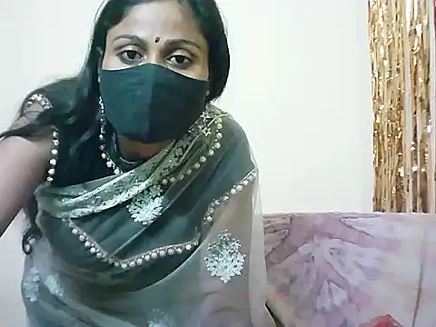 Snapshot of Rubi-Ji chatting on March 22, 2025, 8:48 pm Rubi-Ji online show from March 22, 2025, 8:48 pm