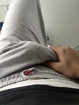 Snapshot of legolasleo chatting on November 10, 2025, 6:07 am legolasleo online show from November 10, 2025, 6:07 am