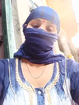 Snapshot of Sumann99 chatting on March 3, 2025, 4:10 am Sumann99 online show from March 3, 2025, 4:10 am