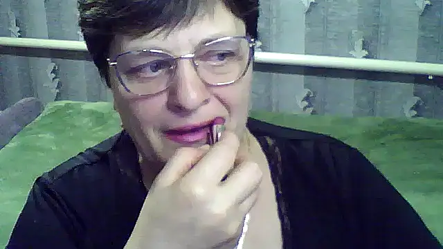 ElzaJewel online show from March 16, 2026, 7:27 pm
