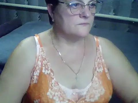 ElzaJewel online show from December 5, 2025, 7:55 pm