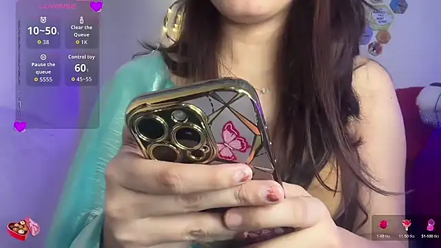 Snapshot of EZ_shuvani chatting on September 18, 2025, 6:22 pm EZ shuvani online show from September 18, 2025, 6:22 pm