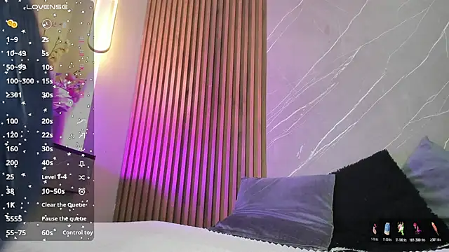 ariana jhonson1 online show from November 26, 2025, 11:54 am