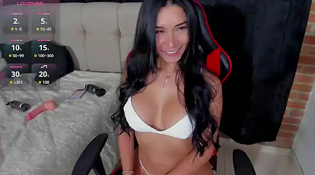 Snapshot of playsweetashley_ chatting on March 22, 2025, 5:49 am playsweetashley  online show from March 22, 2025, 5:49 am