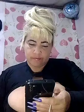 BonniAdams online show from September 24, 2025, 10:59 pm