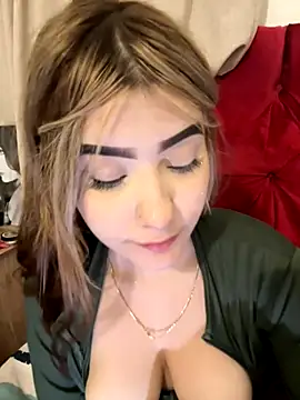 Snapshot of akirahattori chatting on November 11, 2025, 6:19 am akirahattori online show from November 11, 2025, 6:19 am