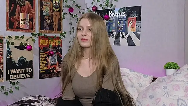 Snapshot of PrudenceCannon chatting on February 6, 2025, 12:04 pm PrudenceCannon online show from February 6, 2025, 12:04 pm