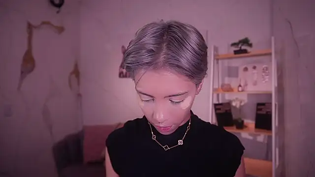 soidai miiu online show from October 8, 2025, 11:56 am