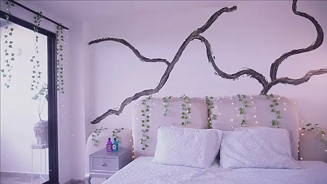 soidai miiu online show from October 2, 2025, 8:23 pm