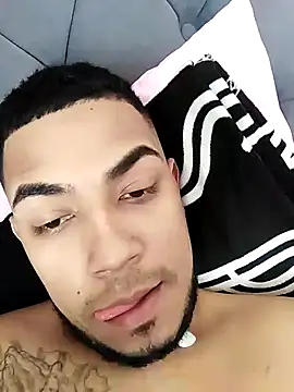 Elgroney23 online show from February 2, 2025, 9:45 pm