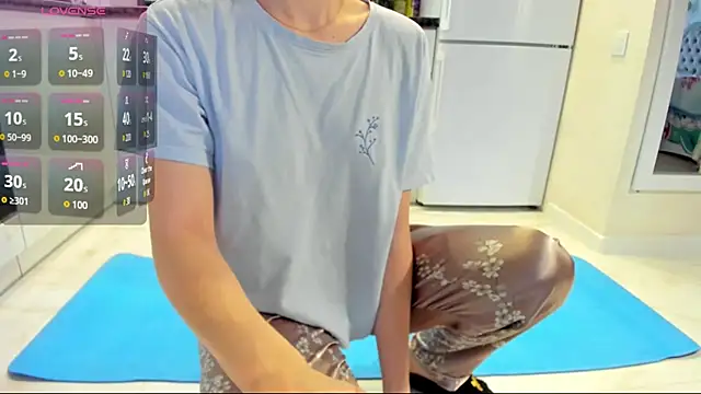 Snapshot of Katya_yoga chatting on December 5, 2025, 6:45 am Katya yoga online show from December 5, 2025, 6:45 am