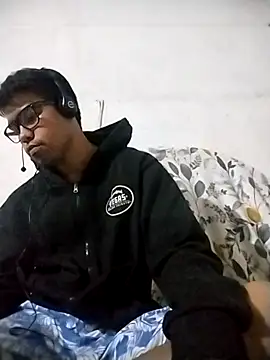 Snapshot of Mario4788 chatting on April 10, 2026, 7:15 am Mario4788 online show from April 10, 2026, 7:15 am