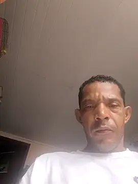 Renato571 online show from March 21, 2026, 7:40 pm