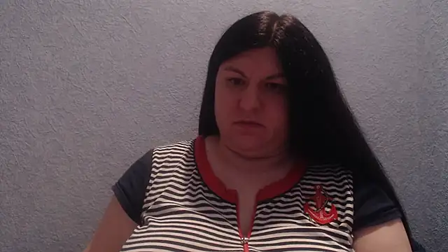 Snapshot of KiraSwee chatting on January 10, 2026, 8:48 pm KiraSwee online show from January 10, 2026, 8:48 pm