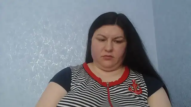 Snapshot of KiraSwee chatting on February 7, 2026, 12:24 pm KiraSwee online show from February 7, 2026, 12:24 pm