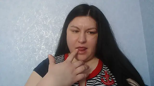 Snapshot of KiraSwee chatting on January 16, 2026, 10:41 am KiraSwee online show from January 16, 2026, 10:41 am