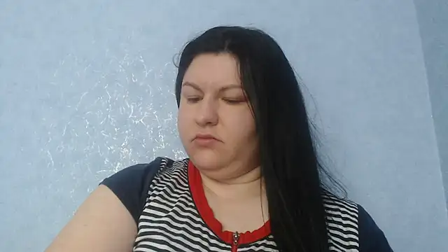 Snapshot of KiraSwee chatting on February 25, 2026, 6:57 am KiraSwee online show from February 25, 2026, 6:57 am