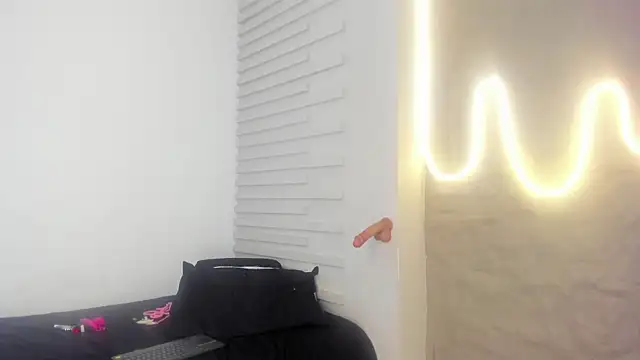 Snapshot of Demy_Ruiz chatting on March 3, 2025, 5:58 am Demy Ruiz online show from March 3, 2025, 5:58 am