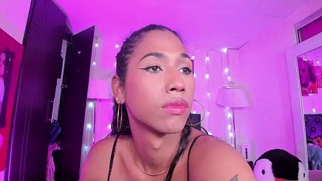 Snapshot of Alissemasiel chatting on March 29, 2026, 8:32 pm Alissemasiel online show from March 29, 2026, 8:32 pm