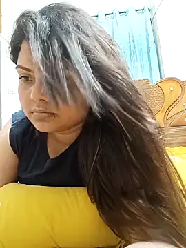 blue-berry07 online show from April 17, 2026, 2:31 pm