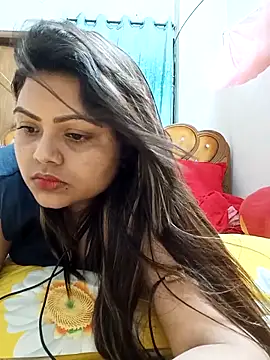 blue-berry07 online show from April 8, 2026, 7:37 pm