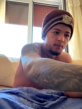 yeiyei oficial online show from October 2, 2025, 12:30 pm