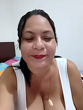 Snapshot of thefuckingowneroftits chatting on April 9, 2026, 4:14 am thefuckingowneroftits online show from April 9, 2026, 4:14 am