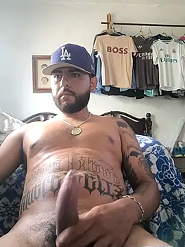 Snapshot of dickman10 chatting on April 3, 2026, 11:00 pm dickman10 online show from April 3, 2026, 11:00 pm