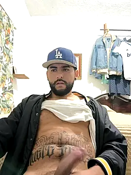 dickman10 online show from December 2, 2025, 4:47 am