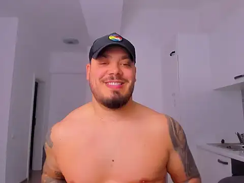 ZackMasterss online show from April 5, 2026, 7:09 pm