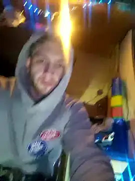 Jaymie2p25 online show from December 14, 2025, 10:59 pm