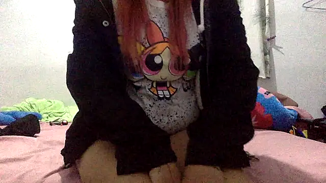 sharonlopez9611 online show from February 10, 2026, 2:32 am