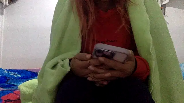 sharonlopez9611 online show from December 18, 2025, 3:00 am