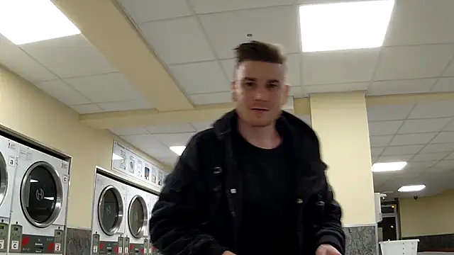 Foxtrott 242 online show from February 26, 2026, 9:48 pm