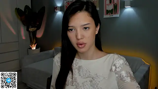 RikoAsada online show from September 11, 2025, 7:41 am