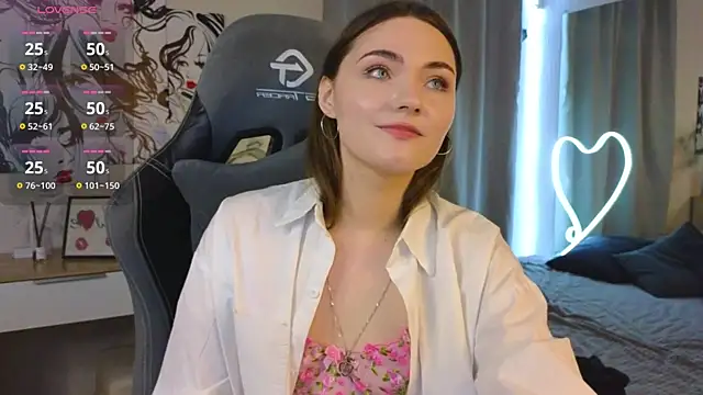 Kira Jin online show from March 13, 2025, 12:56 pm