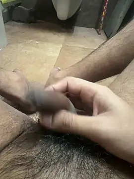 Snapshot of man16101 chatting on October 17, 2025, 11:12 am man16101 online show from October 17, 2025, 11:12 am